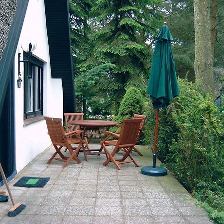 Reetdach-Ferienhaus In Quilitz Rankwitz Exterior photo